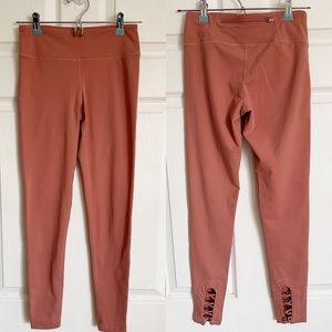 Mono B |Dusty Pink Color Leggings